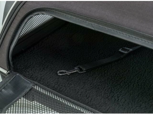 Çantë transporti për kafshë Trixie 28907, airline/IATA, deri 7 kg, 55x40x23 cm, EVA/poliester, e zezë