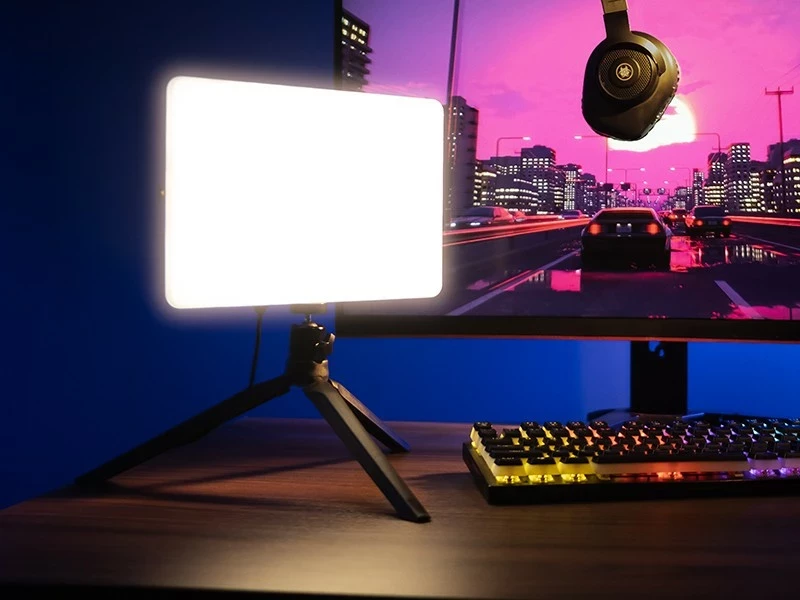 Panel ndriçimi Tracer Lumi Lite, 160 LED, stativ 10cm