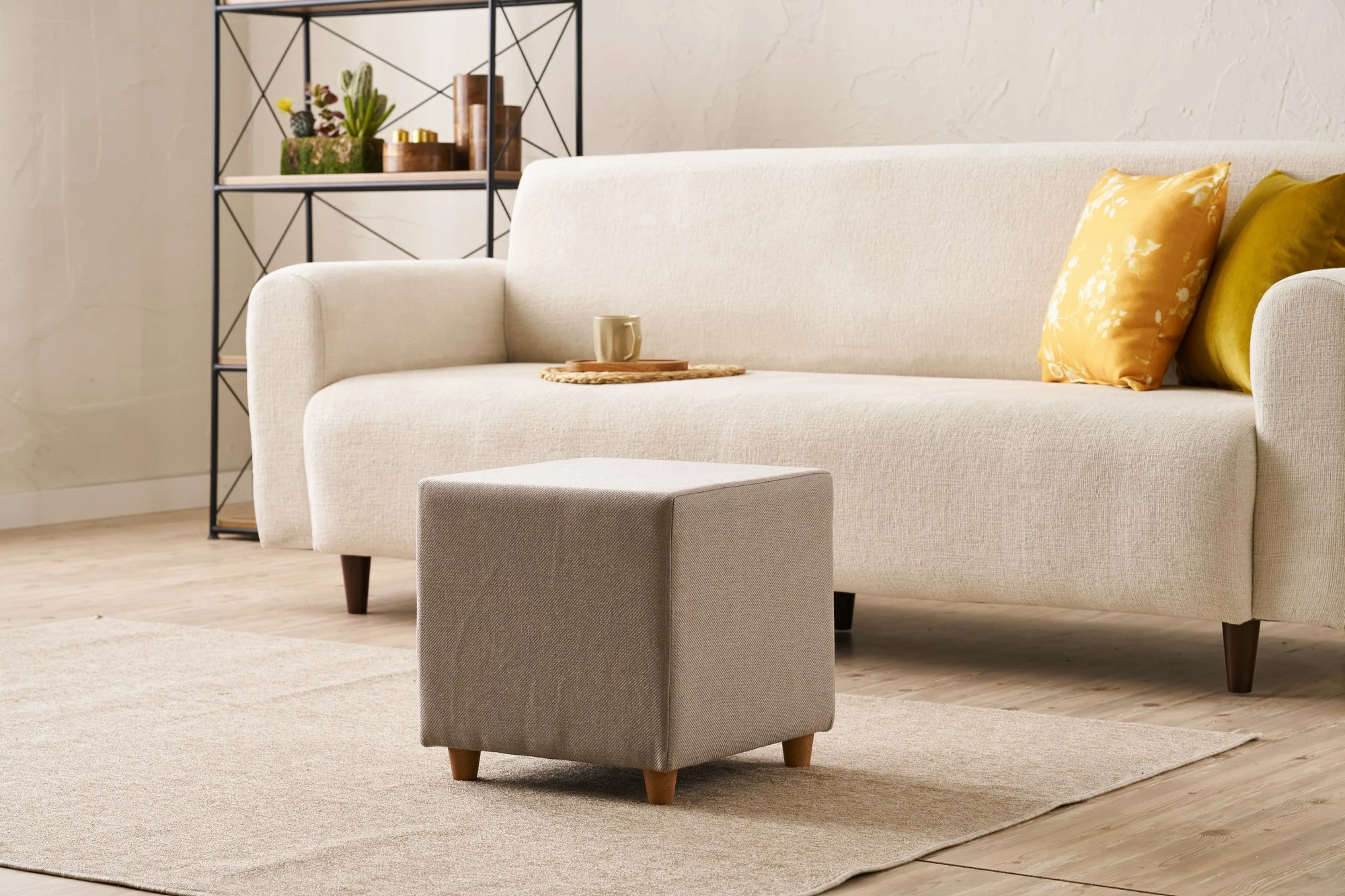 Puf Atelier del Sofa, Olimpos, bezhë