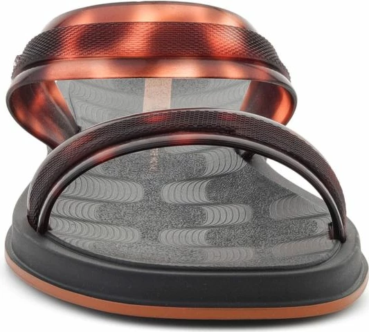 Shapka femrash Ipanema Glow Trendy Slide AD 27421-BR850, të zeza/turtle/brown [Madhësia: 38]