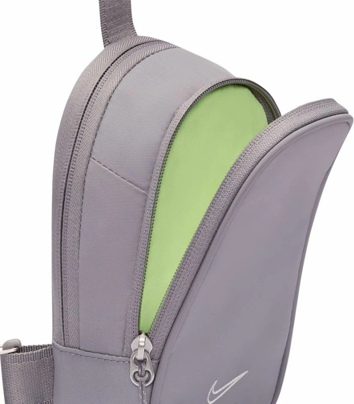 Çantë Nike për të gjithë