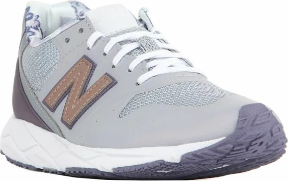 Këpucë New Balance për femra, gri