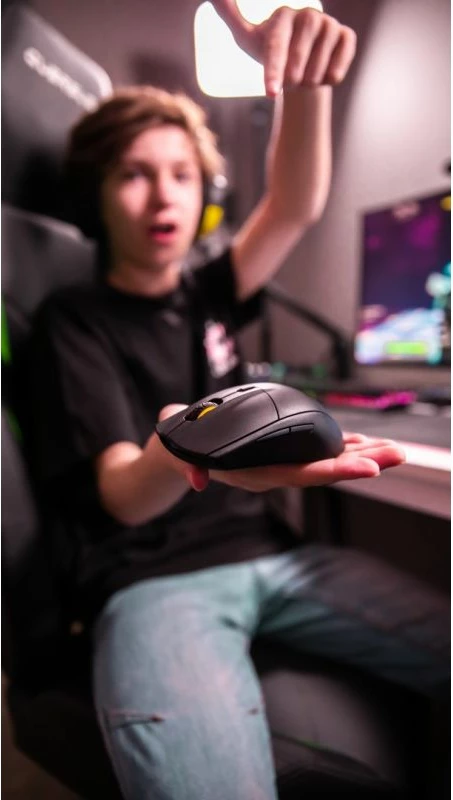 maus gaming SteelSeries Rival 3 Wireless Gen 2, i zi