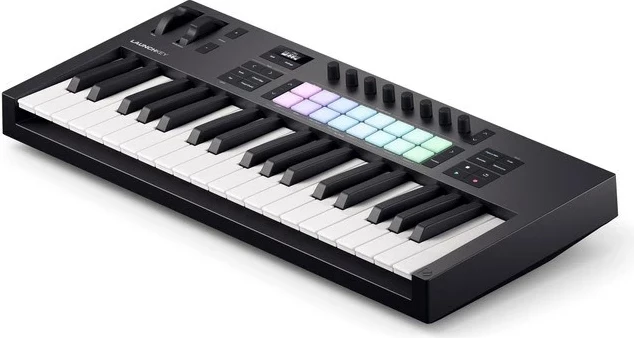 MIDI tastierë novation Launchkey 37 MK4, 37 taste, e bardhë
