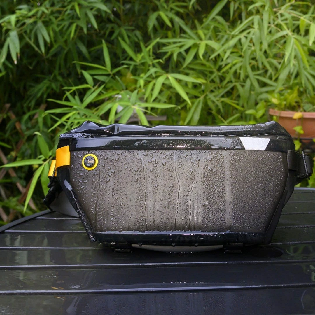 Çantë me ekran LED Divoom Pixoo Sling Bag with LED Display