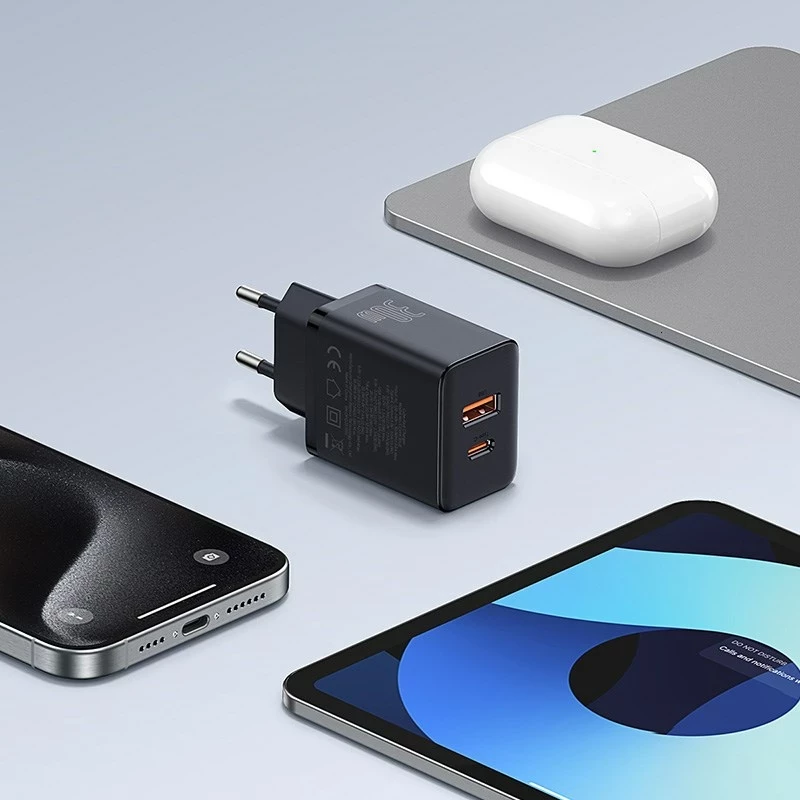 Karikues Baseus P10111404113-00 Cube USB-C / USB-A 30W, Zi