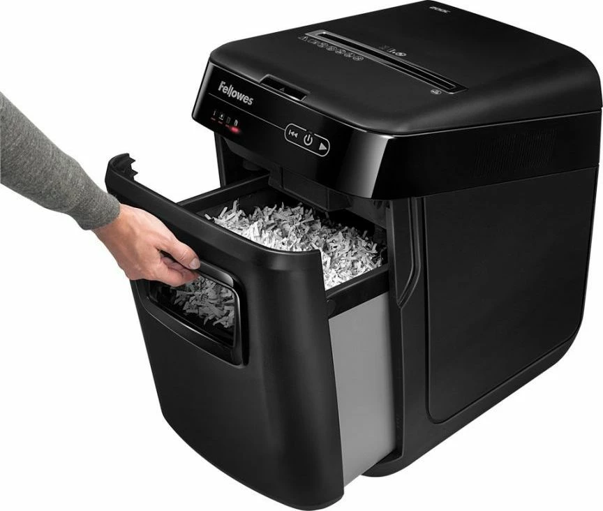 Grirës dokumentesh Fellowes AutoMax 200C, P-4, auto-furnizim 200 fletë, kosh 32 L, prerje 4x38 mm, i zi