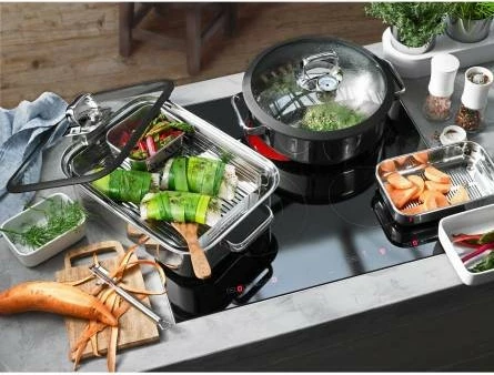 Avullues ushqimi WMF Vitalis Compact Aroma Dampfgarer me vulë silikoni, inoks