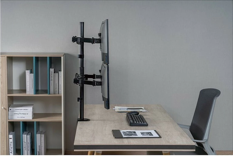 Mbajtëse monitori EQUIP për tavolinë 4x 17"-32", VESA 75/100, 9kg secili, e zezë