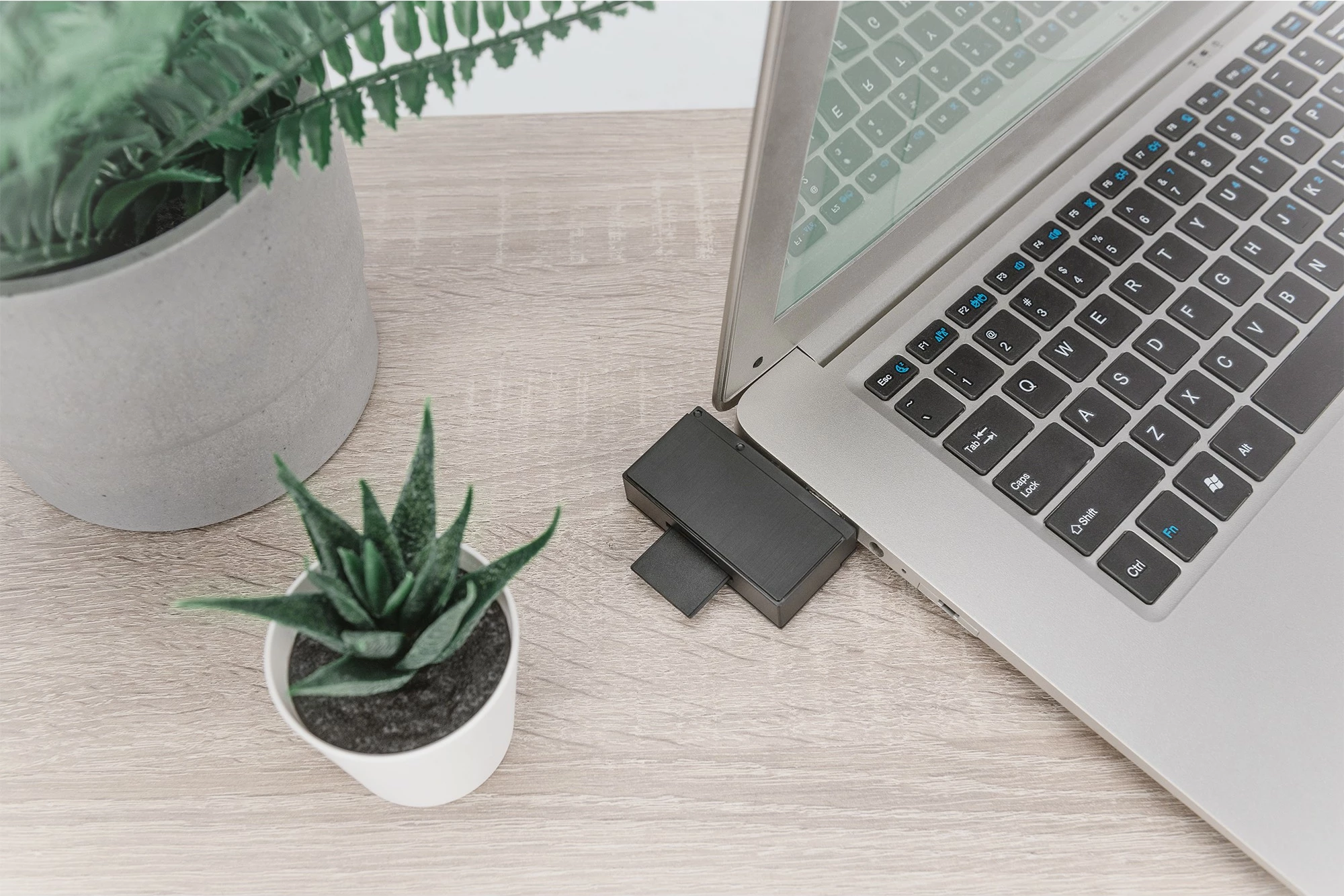 Docking station Digitus Travel VGA HDMI gri