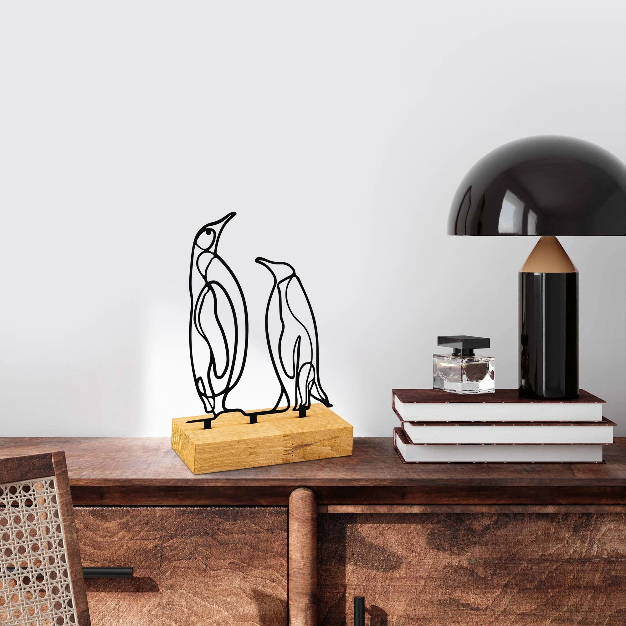 Dekor pingu, metal i zi, bazë druri, Aberto Design, 26x8x17cm
