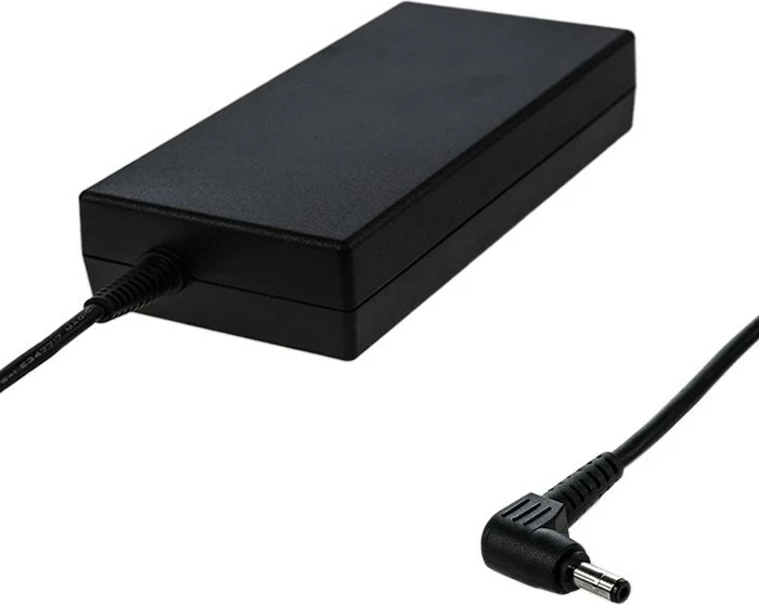Adapter Qoltec 51746 për brenda, 230 W, i zi