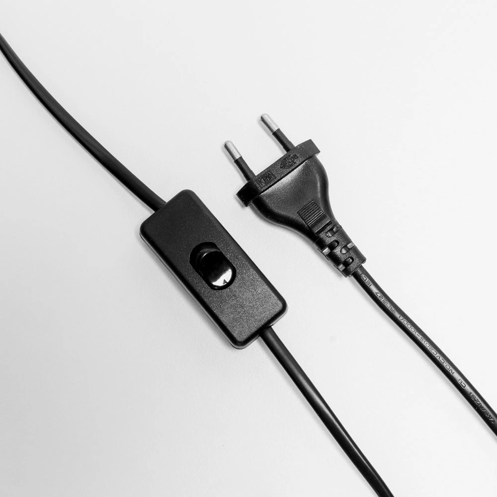 Lampë tavoline Santorini, qeramike e bardhë, abazhur liri bezhë, 30x30x60cm