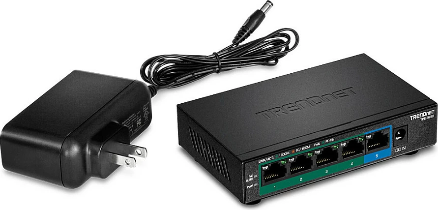 Switch TRENDnet TPE-TG52, 5-Port Gigabit PoE+ 32W, pa fan, i montueshëm në mur, i zi