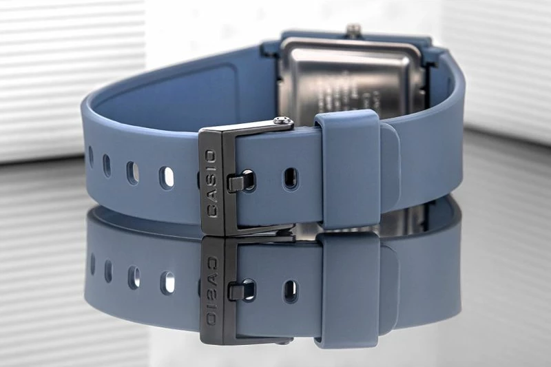 Orë dore për femra Casio, blu