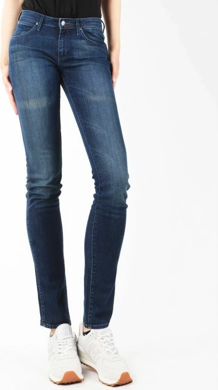 Xhinse femra Wrangler, Molly River Washed [Madhësia: W25 L34]