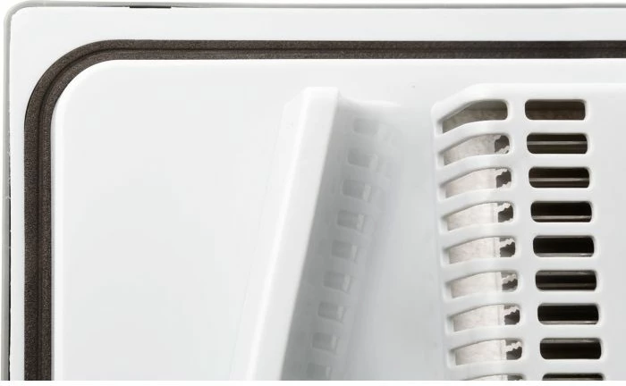 Kuti ftohëse elektrike BRUNNER Polarys Travel 25L 0826042N, 12V/230V, e zezë