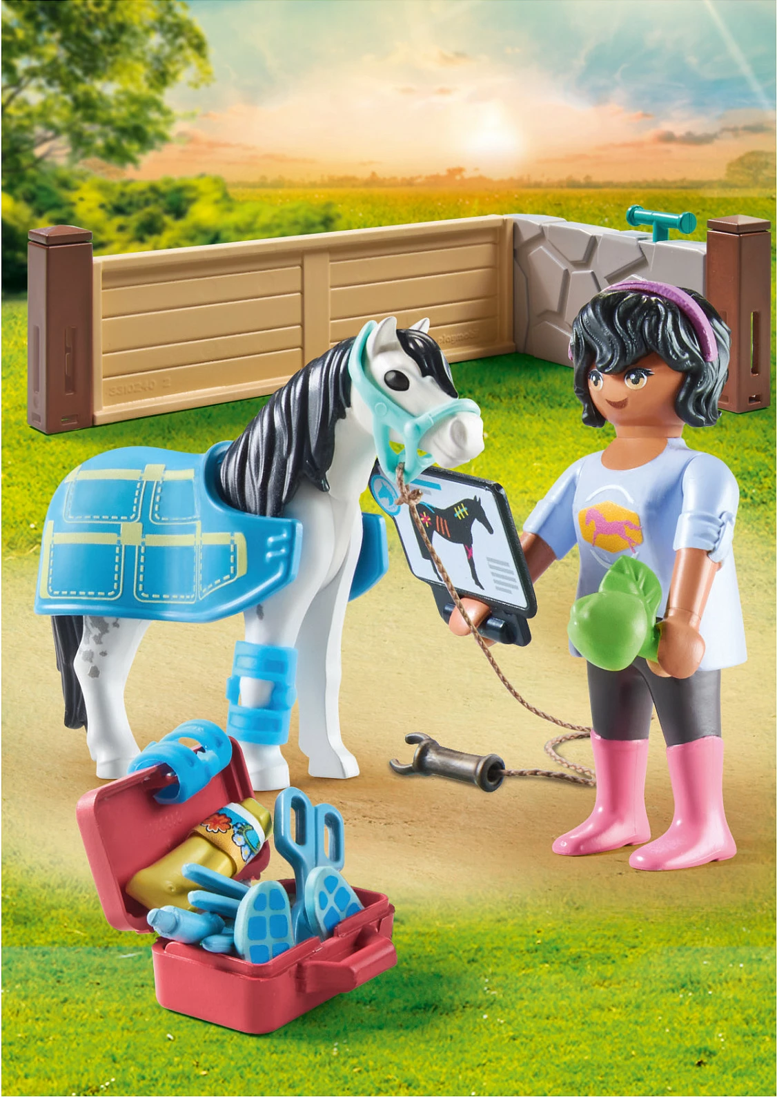 Set figurash lodër Playmobil Horses of Waterfall 71497, Pferdetherapeutin, shumëngjyrësh