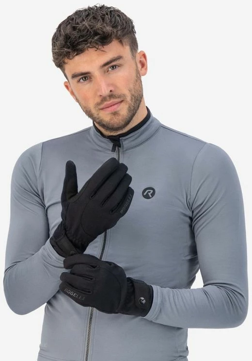 Doreza dimri Rogelli, të zeza