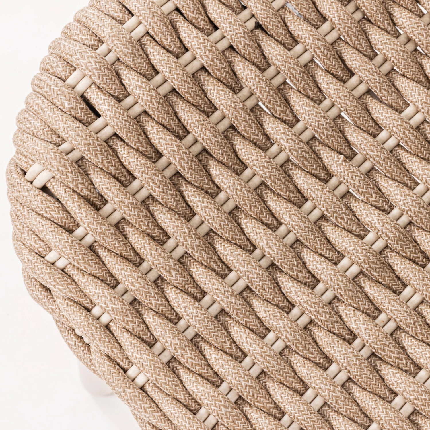 Karrige lounge me këmbështetëse këmbësh Temporal, alumin ngjyrë fildishi, jastëkë bezhë, 83.5x91x115cm