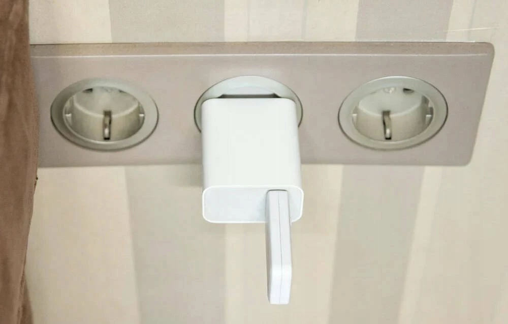 Kokë termostatike smart Shelly BLU TRV TRVBLU1-pack Bluetooth/Wi‑Fi M30/15, set me BLU Gateway Gen3, e bardhë