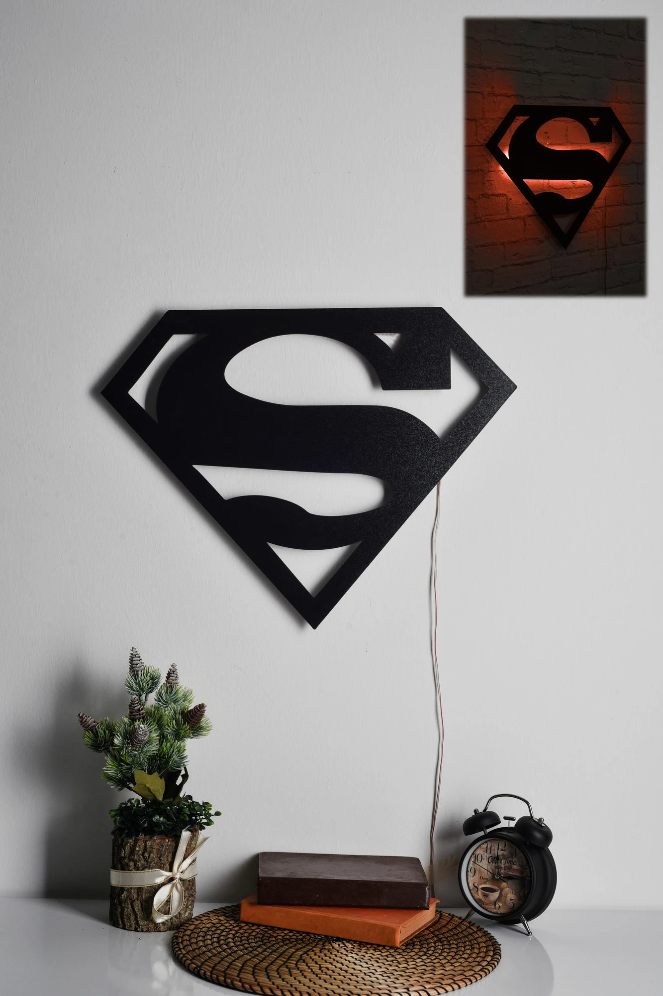 Dritë dekorative LED Wallity, Superman, e kuqe