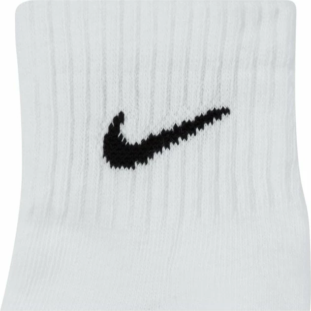 Çorape për stërvitje Nike, të bardha