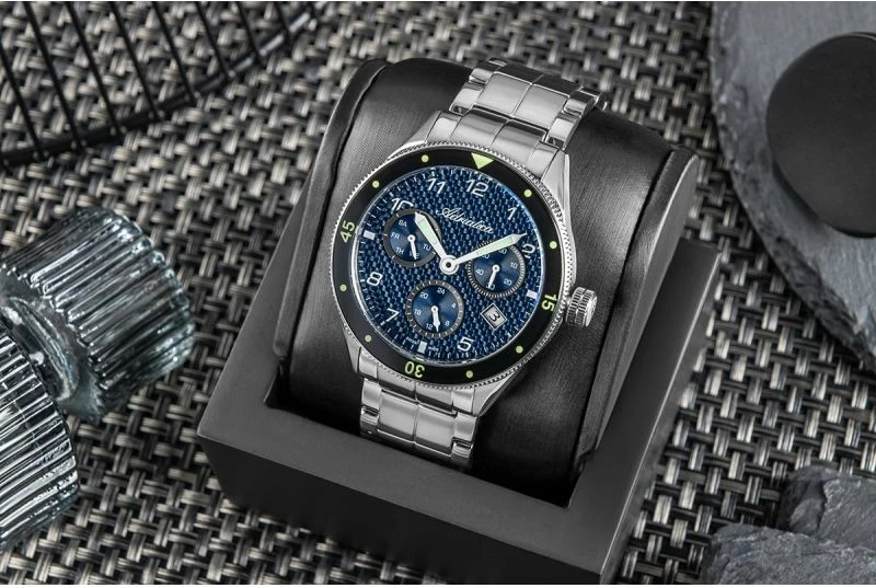 Orë dore për meshkuj Adriatica, kaltër