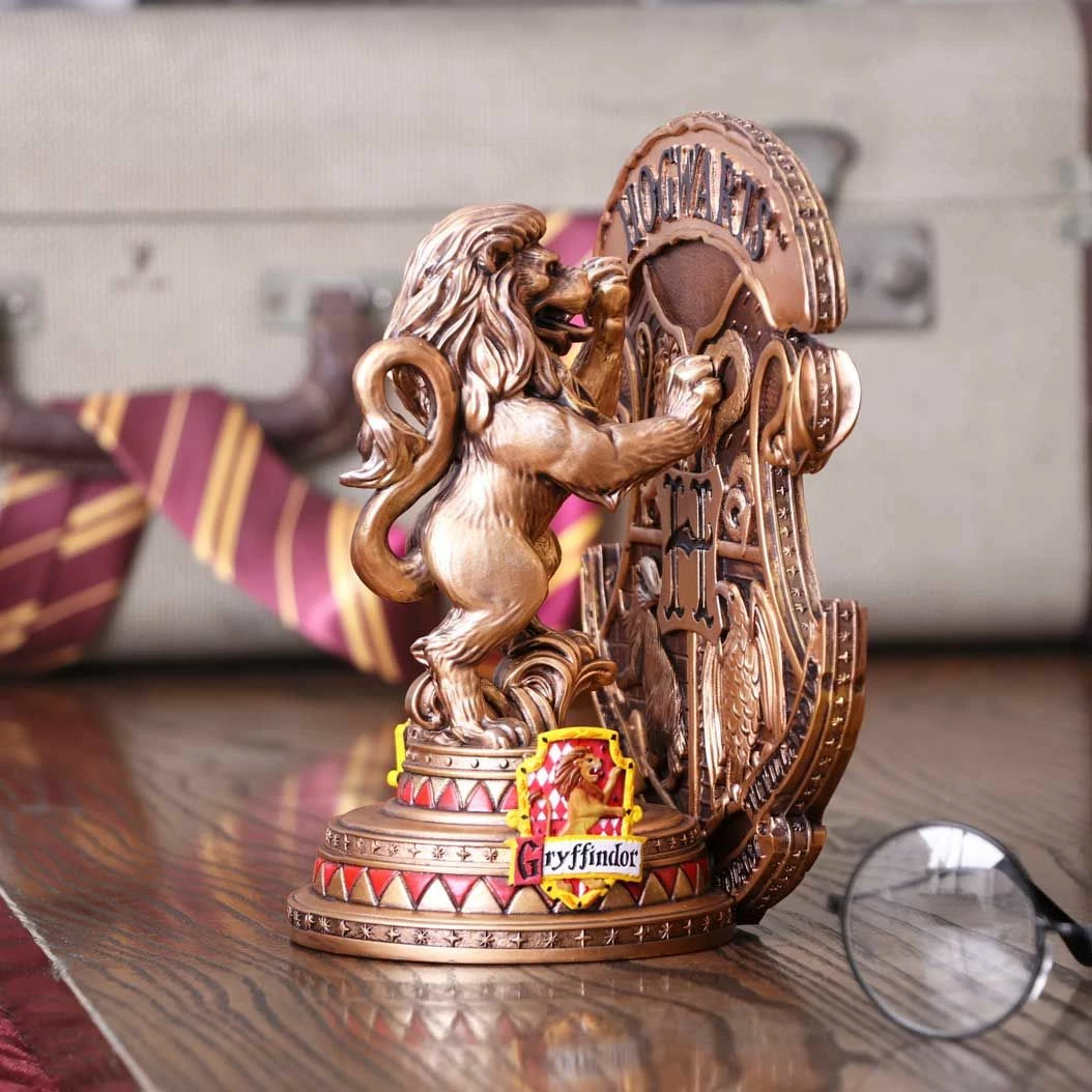 Mbajtëse libri NEMESIS NOW Harry Potter Gryffindor, rezinë e pikturuar me dorë, kuqe/ari