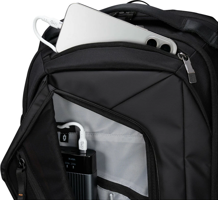 Çantë shpine për laptop Targus Pro-Tek R 16", 26 L, e zezë