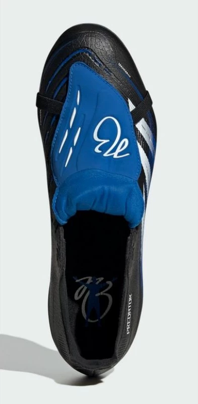 Atlete futbolli adidas për meshkuj, të zeza/blu [Madhësia: 45 1/3]