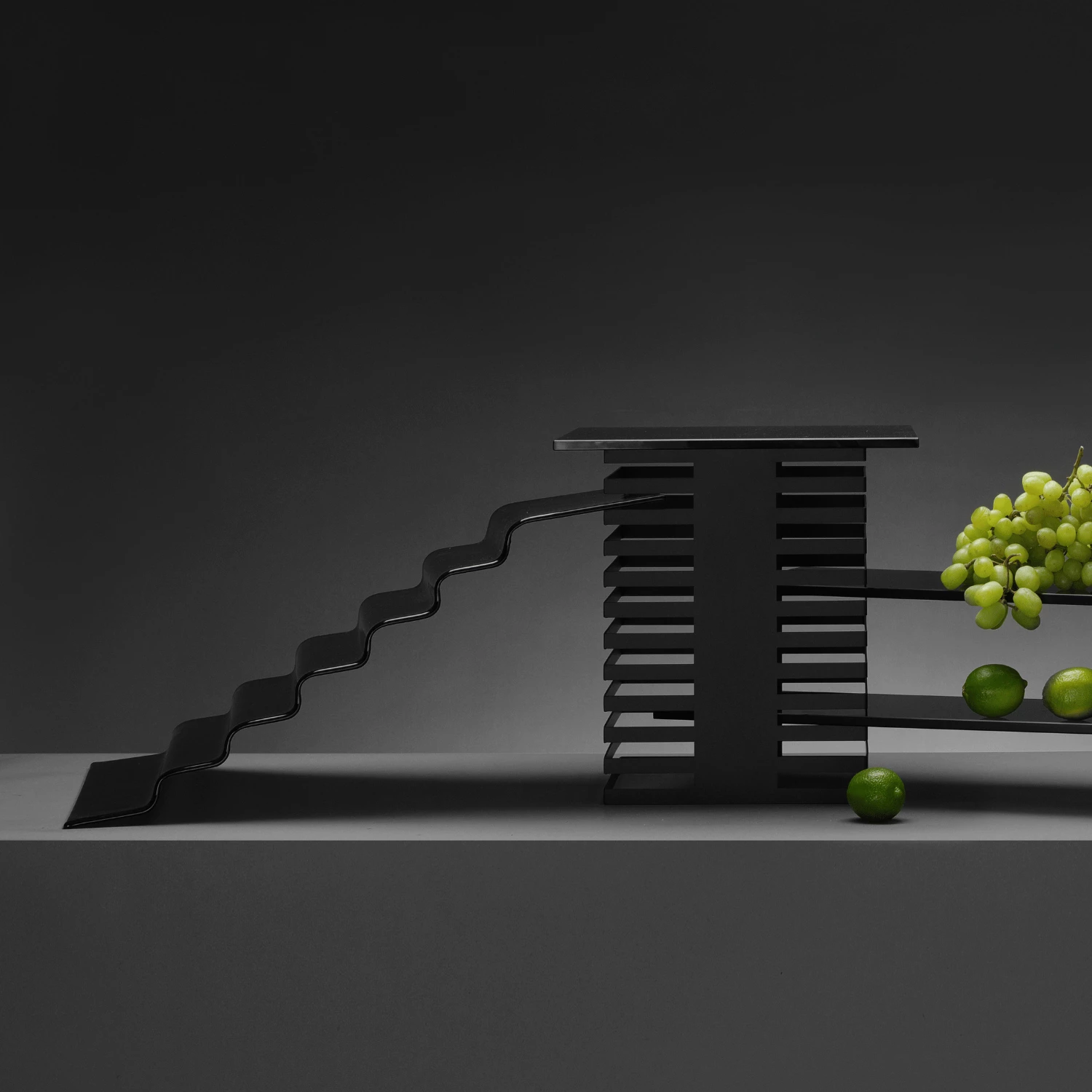 Shkallë bufeti xhami, Fine Dine Vetro 6‑shkallëshe, 600x455x240 mm, trashësi 5 mm, e zezë