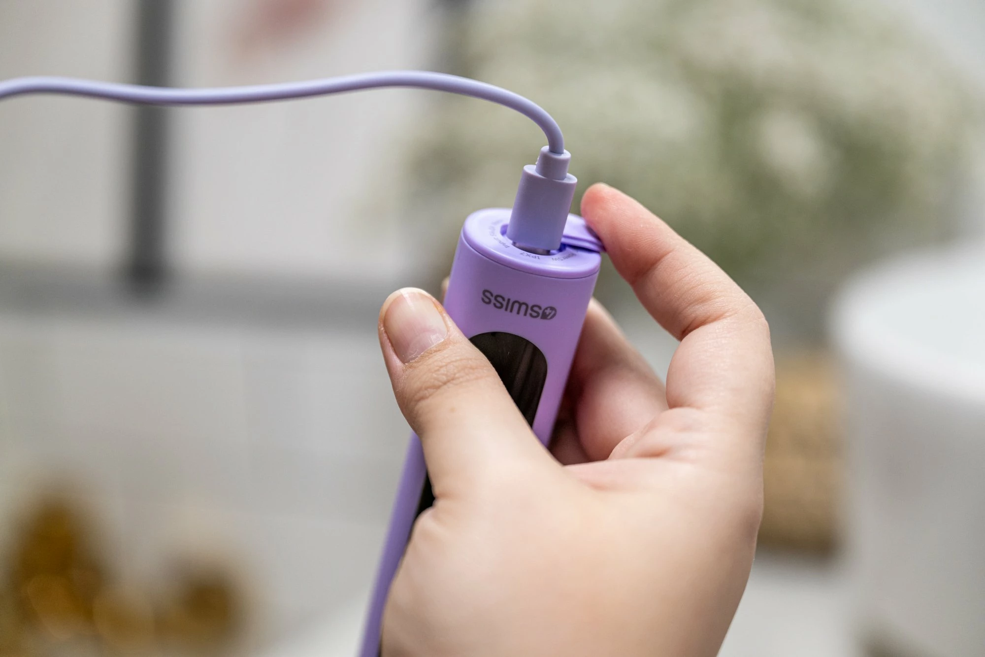 Furçë dhëmbësh elektrike 4Swiss ST216 Electrosonic Care+, 6 mënyra, 2 koka, bateri 2000 mAh, LCD, IPX7, mint, set 2 copë