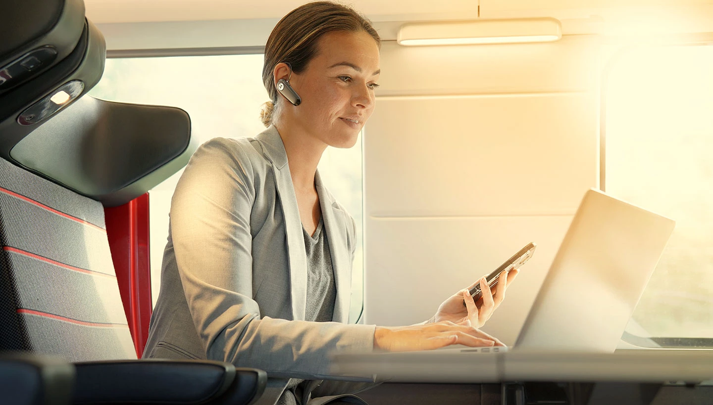 Kufje Bluetooth mono Motorola HK126, USB-C, multipoint, të zeza, set me 3 maja + kabllo