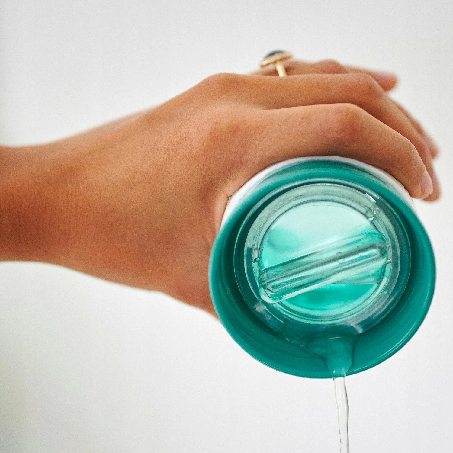 Gotë trajnimi për fëmijë Mepal Mio 300 ml, kapak 360°, pa dorezë, pa BPA, Fairy Garden, pink