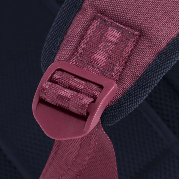 Çantë shpine për laptop RIVACASE 7760 deri 15.6\", poliester, e kuqe