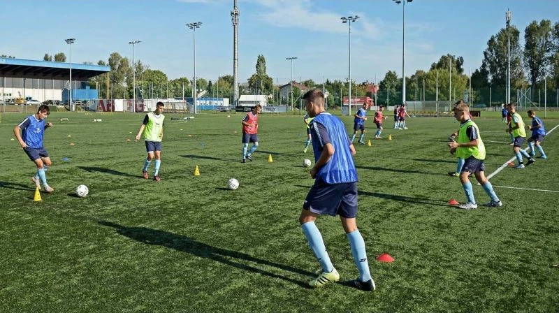 Etiketë Sportive për Futboll për Fëmijë Yakimasport Jr 100146D - portokalli [Madhësia: Fëmijë]