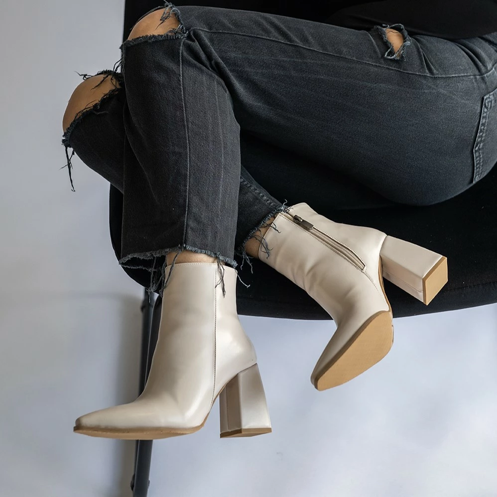 Juanita Beige