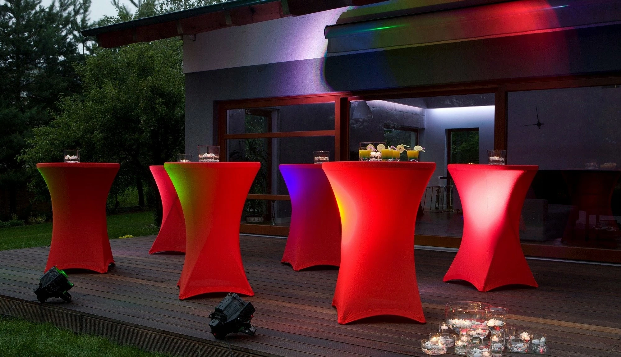 Set takëmesh Verlo Su Black V-7000B-SET, 24 copë, çelik inox 18/10, PVD, matte, për 6 persona, me tub, i zi