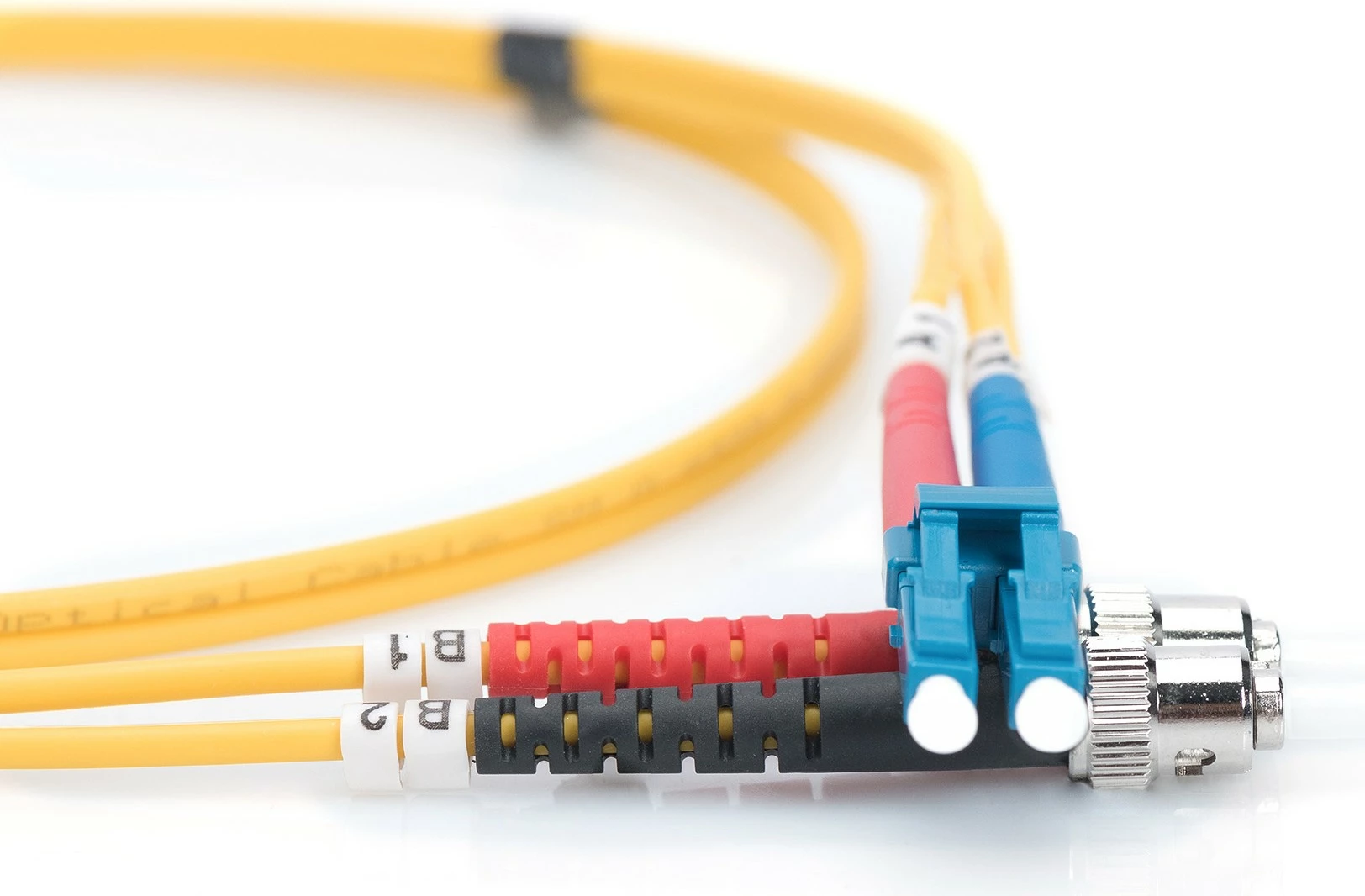 Kabëll optik Digitus LC në ST, OS2, 1m, verdhë