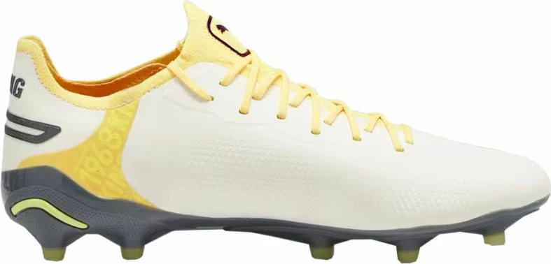 Atlete futbolli për meshkuj Puma King, të verdha [Madhësia: 40]