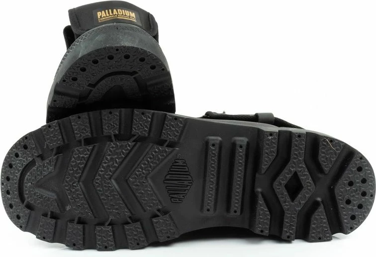 Atlete të larta për femra Palladium, të zeza