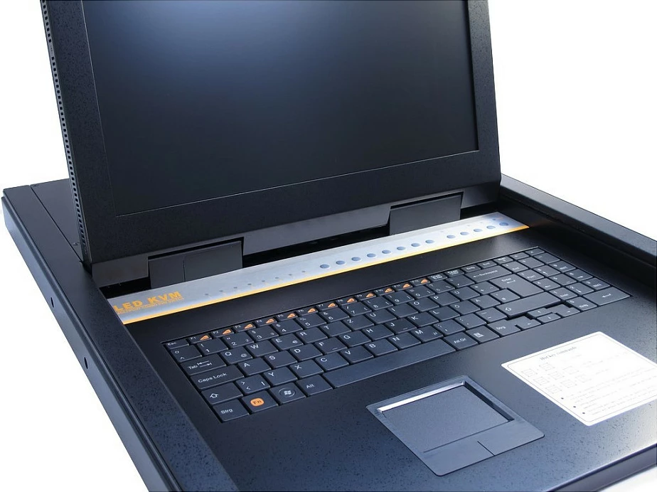 KVM Switch LCD Inter-Tech, 8-Port, 17", USB/PS/2, VGA, rackmount, i zi
