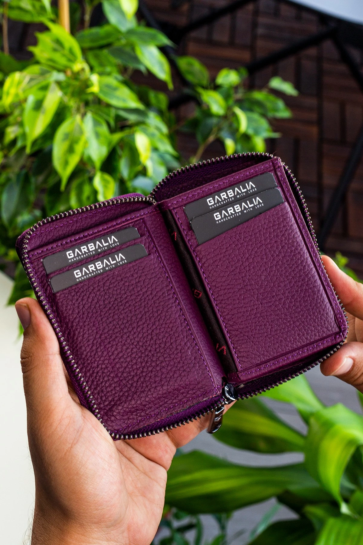Mbajtës kartelash Zoozie Bags, zinxhir, ngjyrë damson