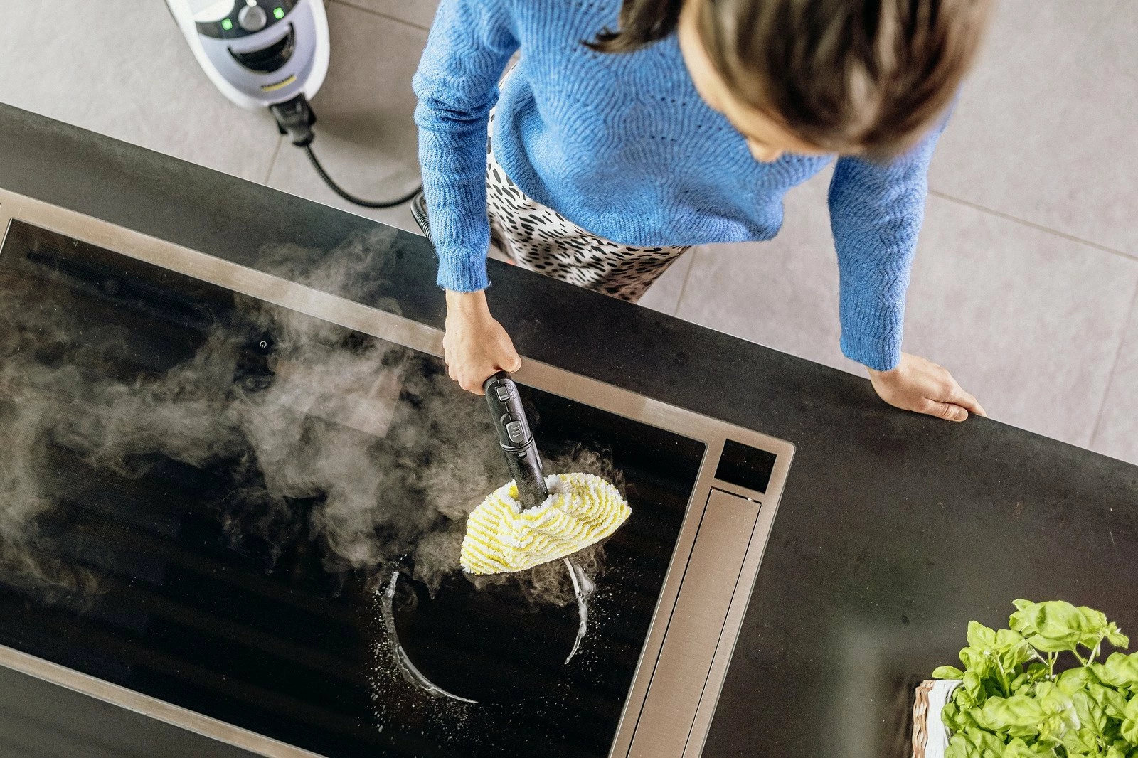 Pastrues me avull Karcher SC 5 EasyFix 1.512-660.0 2250 W, 4.2 bar, 0.5 L, i bardhë