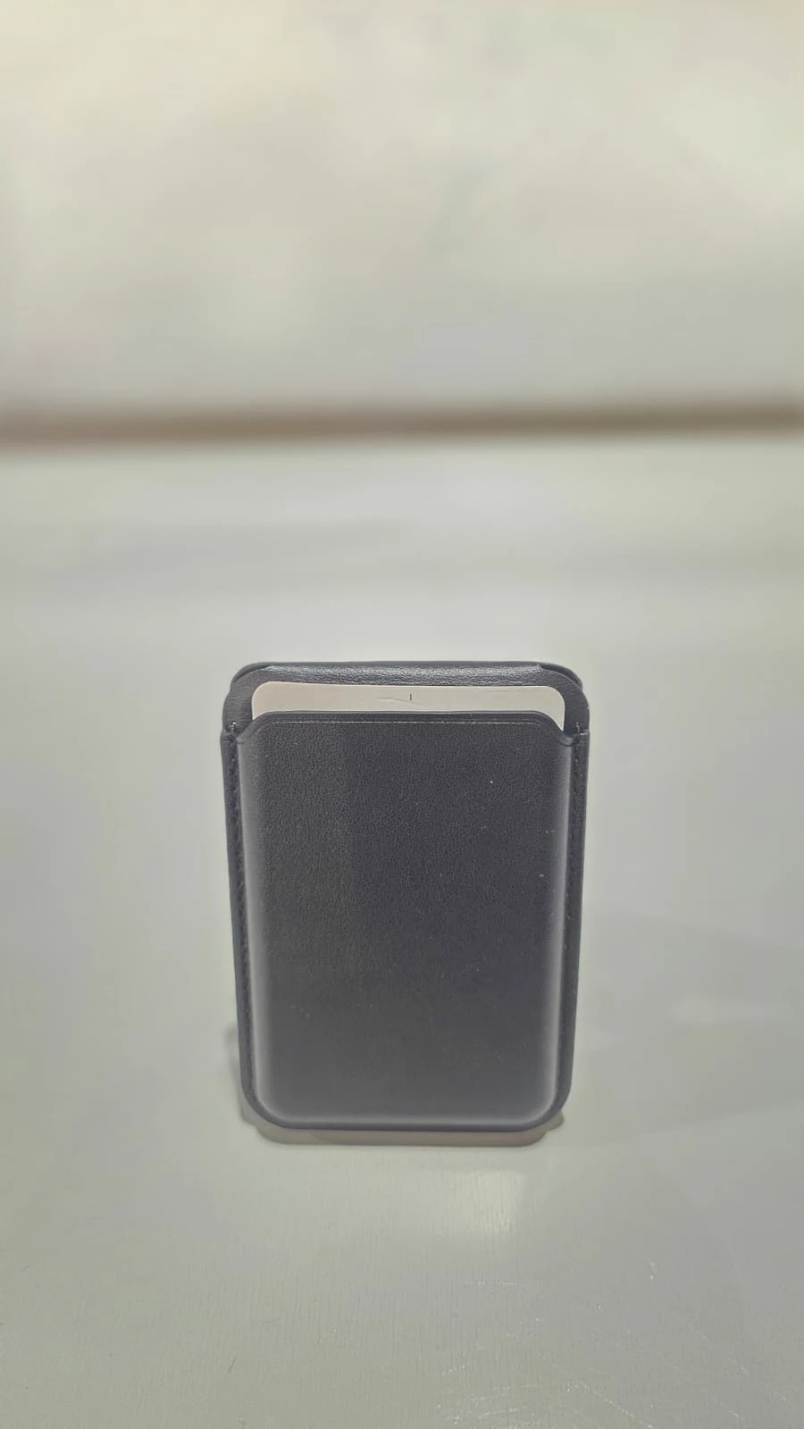 Portofol Magnetik prej Lëkure për Mbajtje Kartash dhe Telefoni