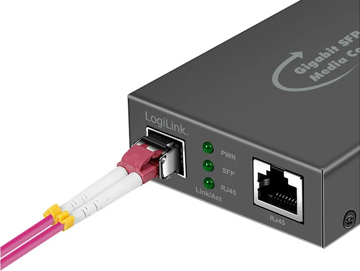 Konvertues media Gigabit LogiLink RJ45 në SFP, 1Gbps, i zi