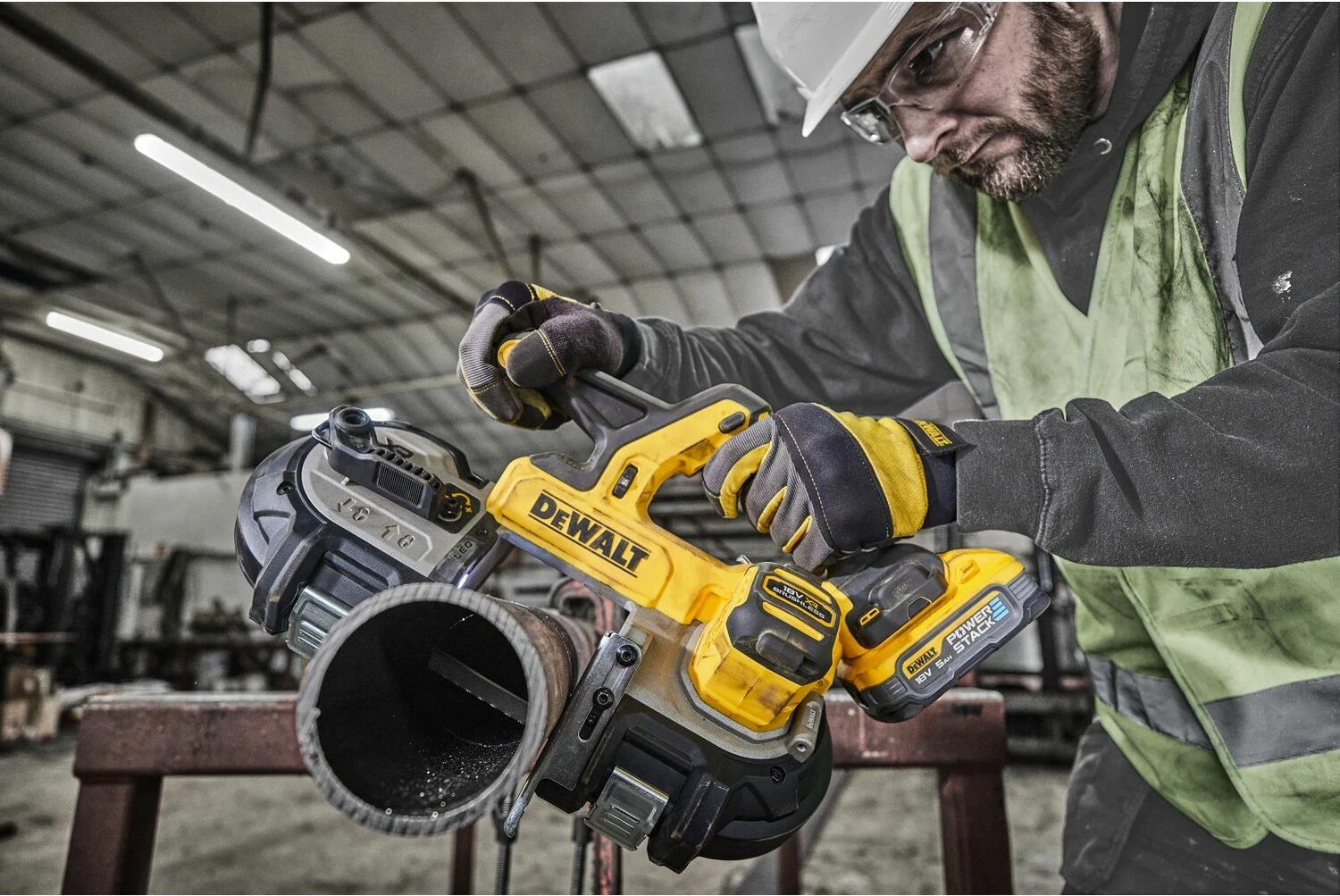Sharrë me shirit Dewalt DCS378N 18V XR pa furça, kapacitet prerjeje 86 mm, e verdhë/zezë, set me 1 shirit 899 mm