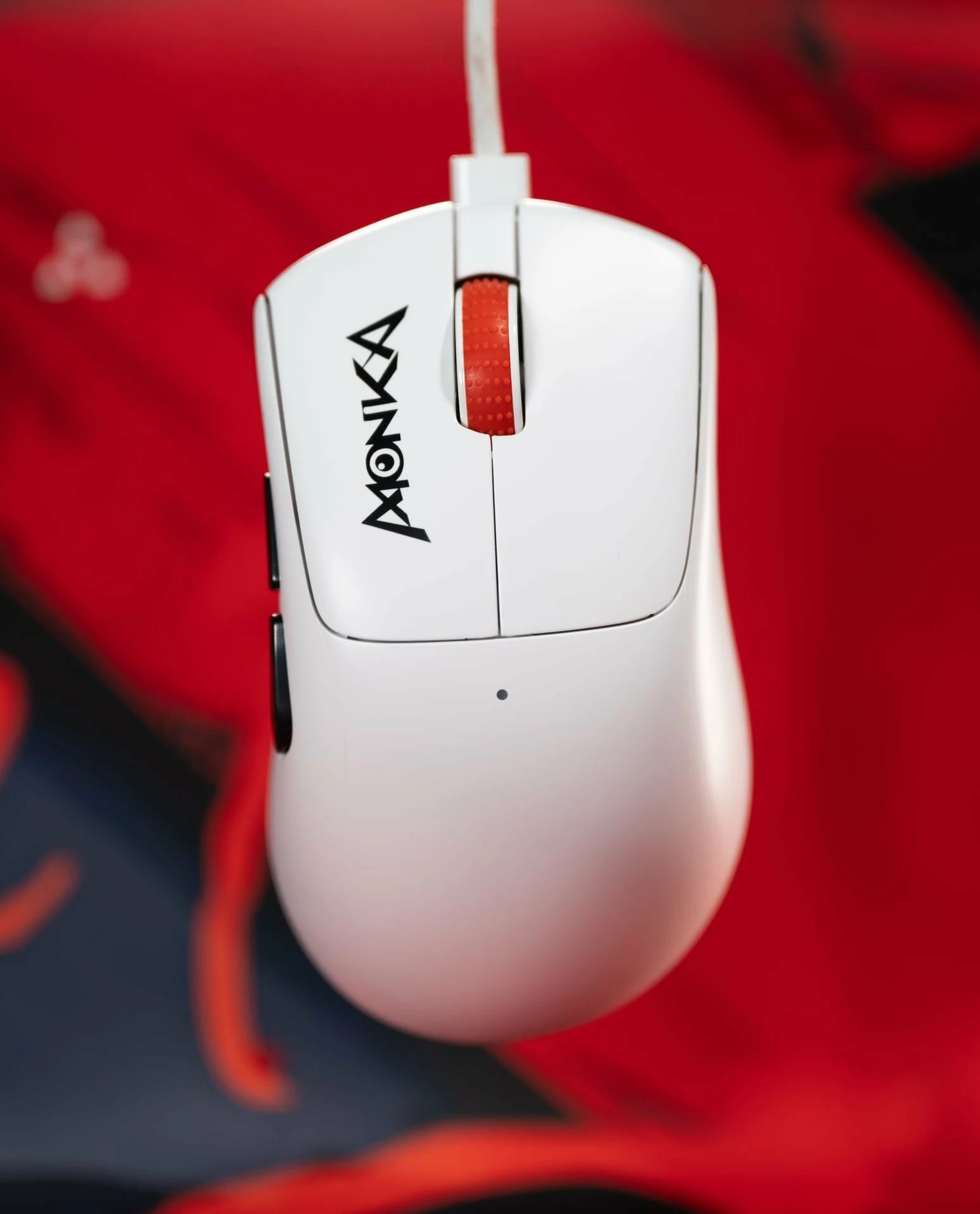 Maus gaming Marvo Monka Rapid G982W 12000 DPI me 3 mënyra lidhjeje (BT/2.4G/USB) i bardhë