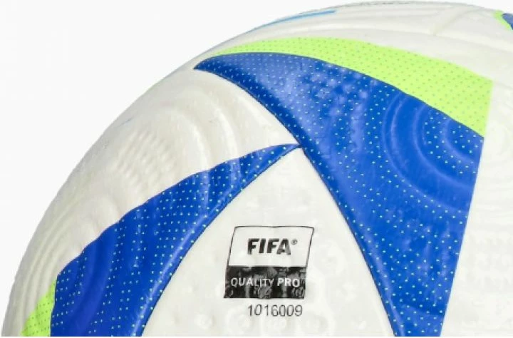 Top futbolli adidas, bardh e kaltër [Madhësia: 5]